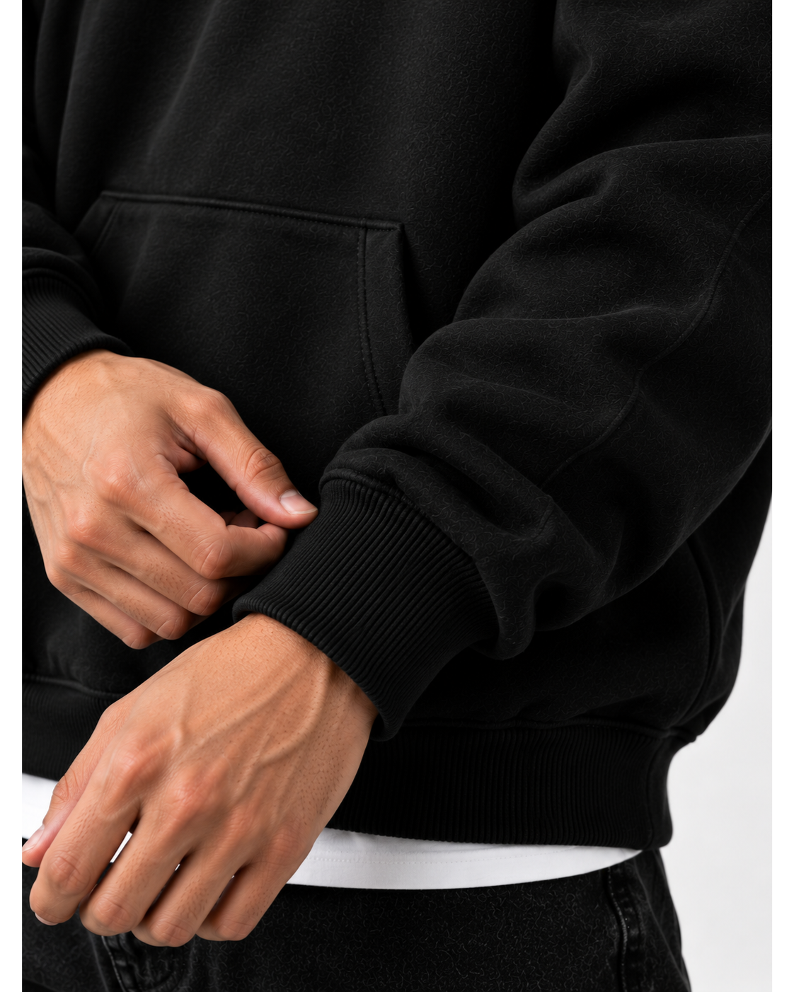 BLACK - SIGNATURE OVERSIZED HOODIE